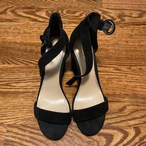 Also heels app. 3 inch heel